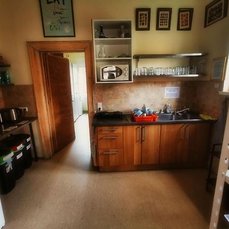Hummel Hostel - Historische Stadtvilla Mit Garten Βαϊμάρη Εξωτερικό φωτογραφία