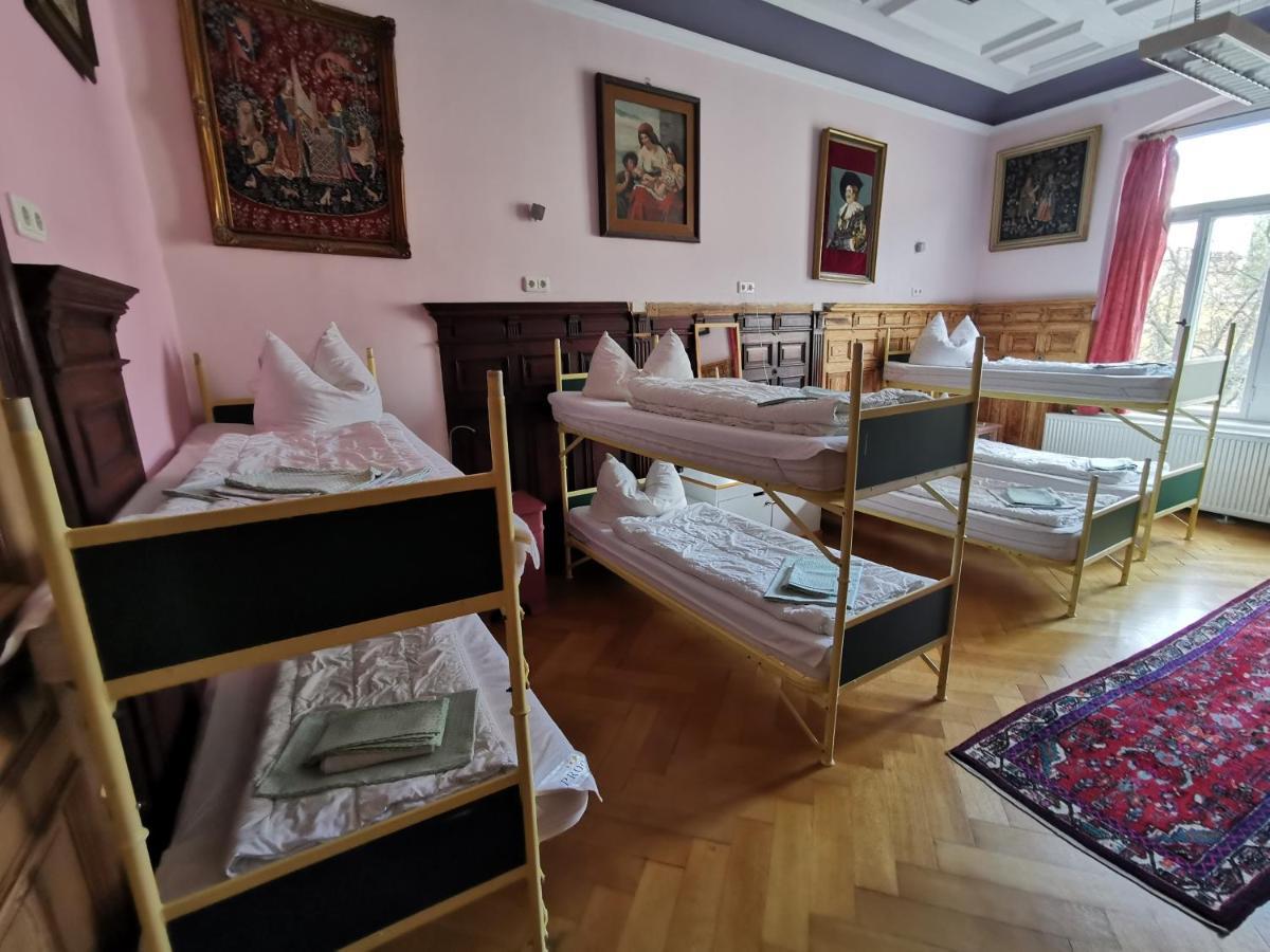 Hummel Hostel - Historische Stadtvilla Mit Garten Βαϊμάρη Εξωτερικό φωτογραφία