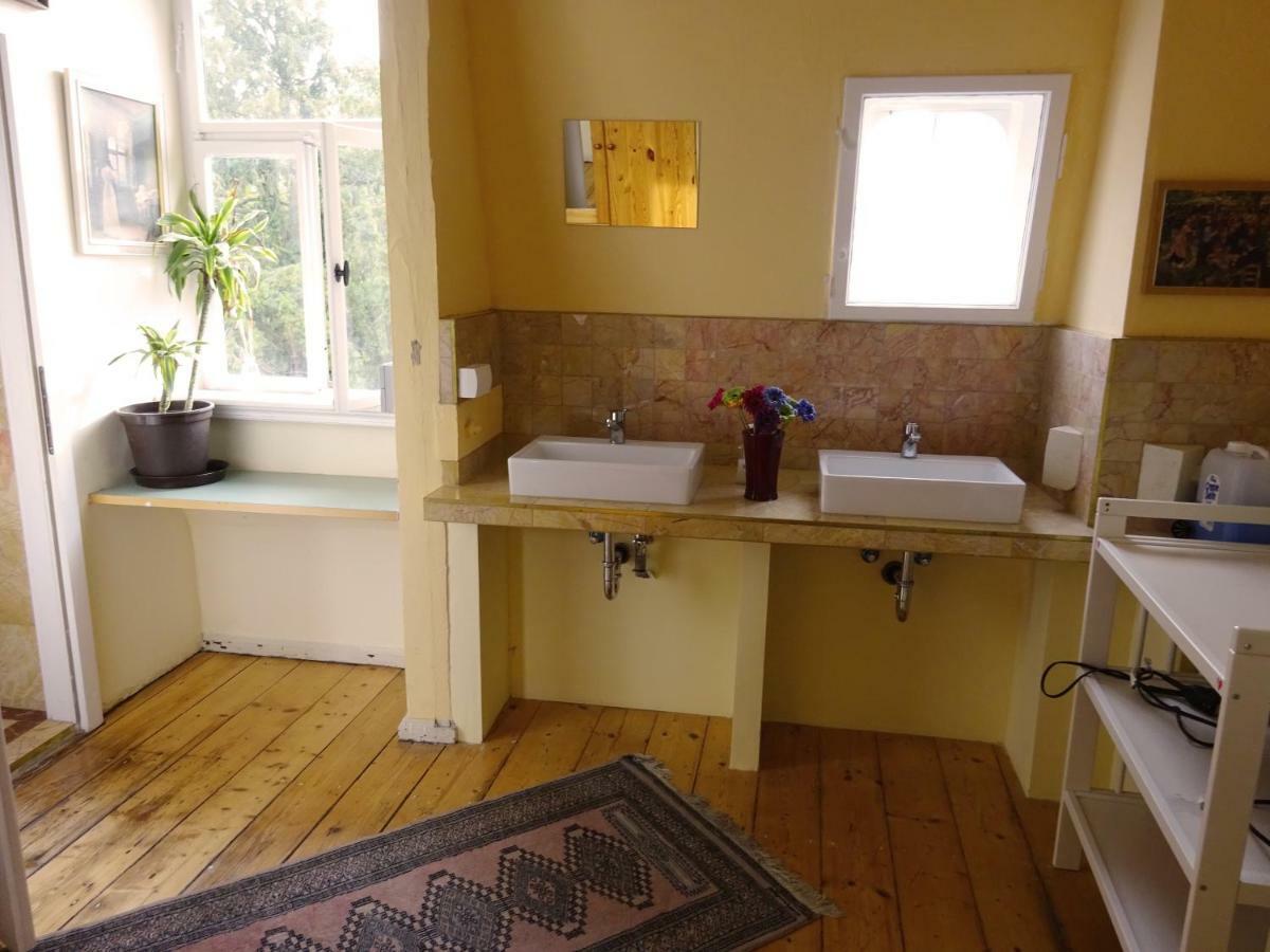 Hummel Hostel - Historische Stadtvilla Mit Garten Βαϊμάρη Εξωτερικό φωτογραφία