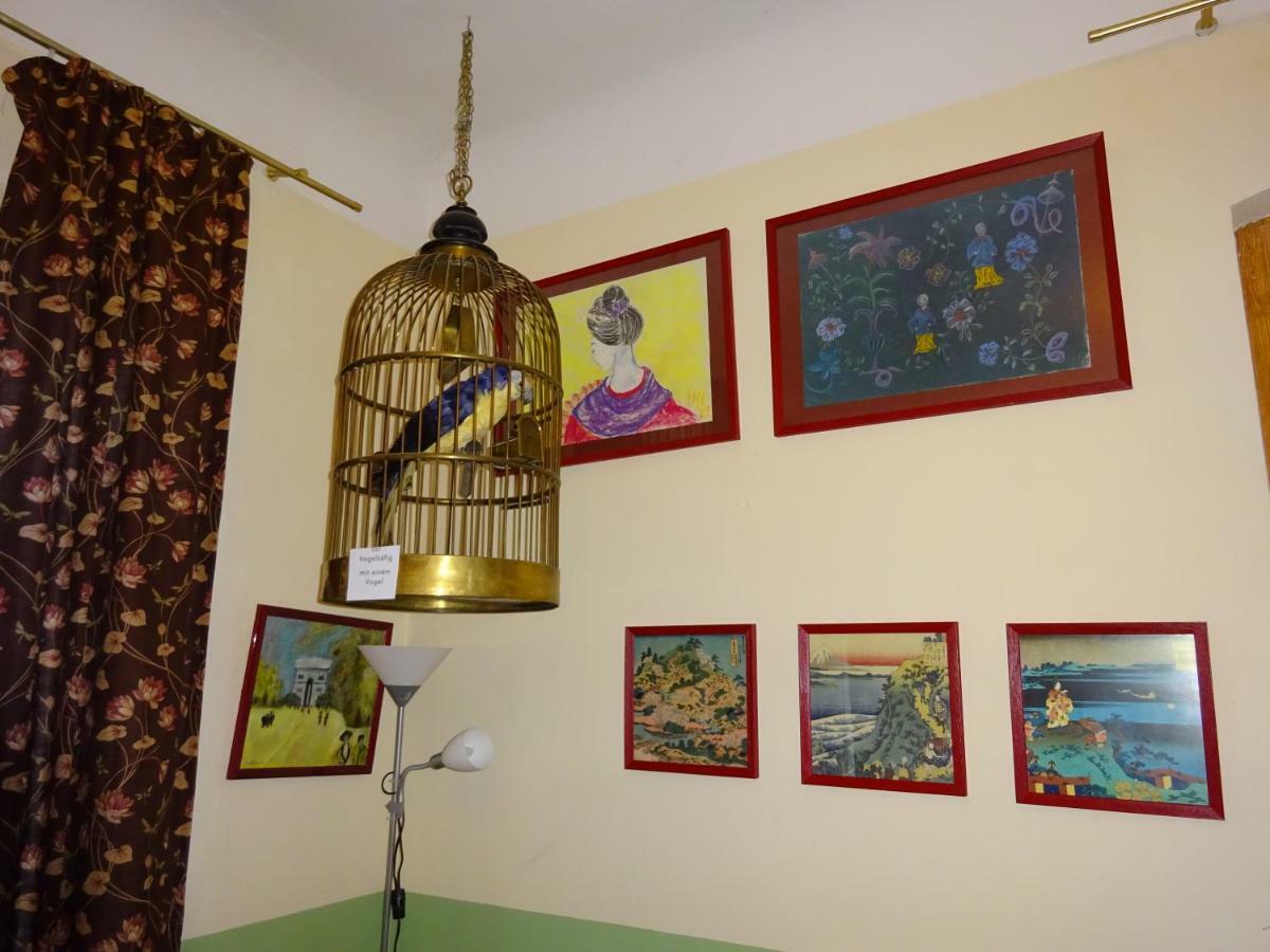 Hummel Hostel - Historische Stadtvilla Mit Garten Βαϊμάρη Εξωτερικό φωτογραφία